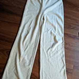 Cozy Zara lounge wear pants